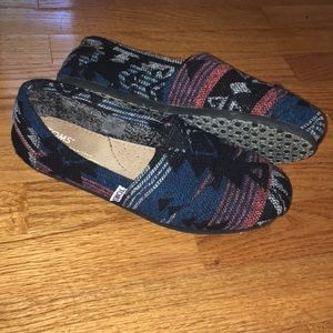 Fur Lined Tribal Print TOMS